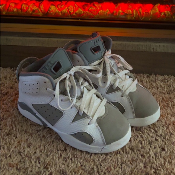 Jordan Other - Retro 6